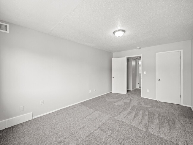 Building Photo - 11250 Brydan St