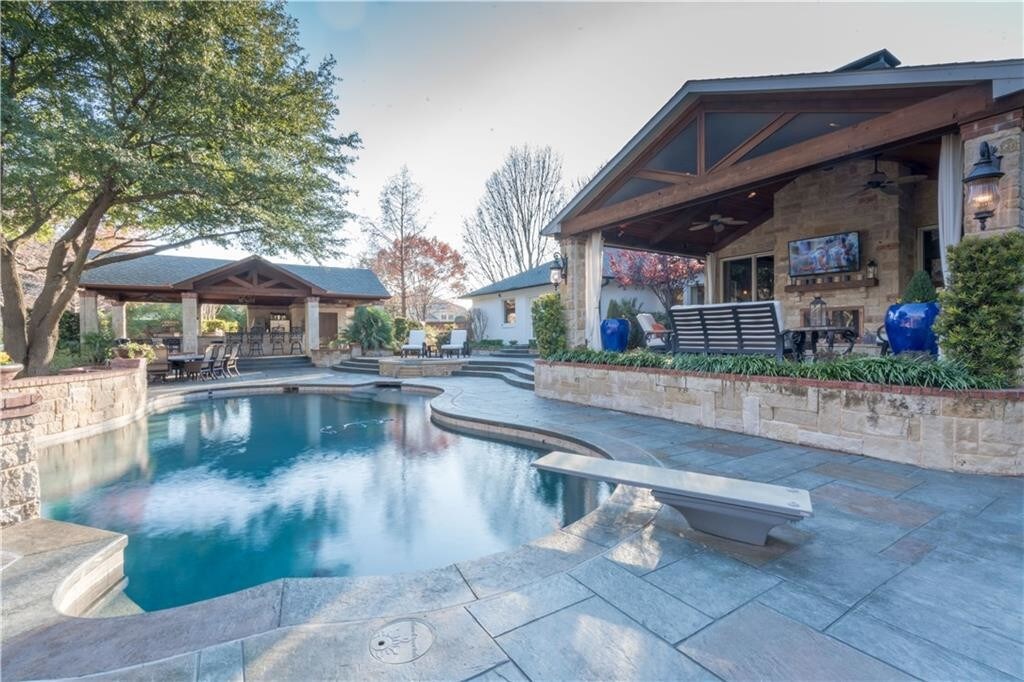 Primary Photo - 3512 Willow Bend Dr