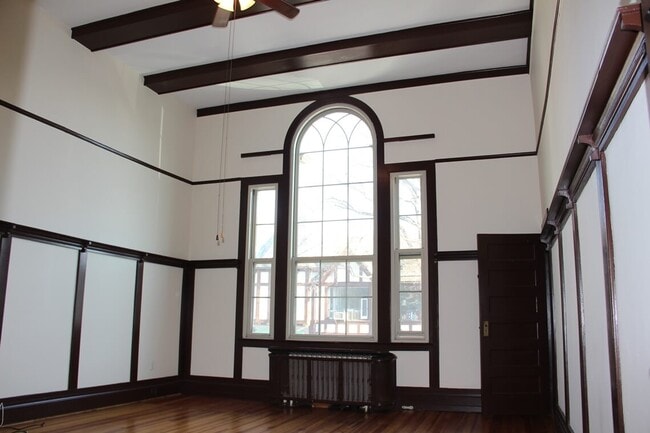 Photo - 68 Pondfield Rd (Bronxville, NY) Apartments