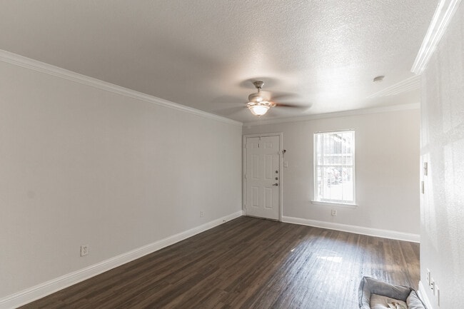 Building Photo - The Addison Apartments