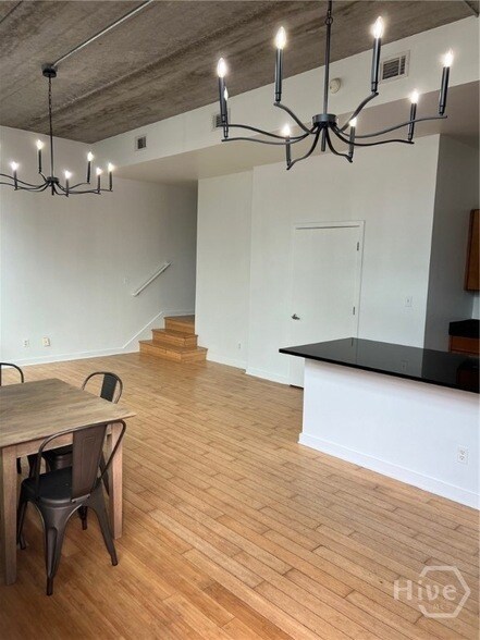 Foto del edificio - 545 Berrien St