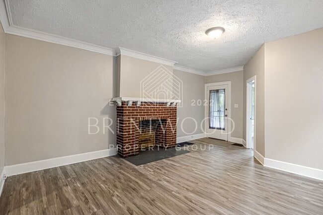 Foto del edificio - 3041 N Delaware St