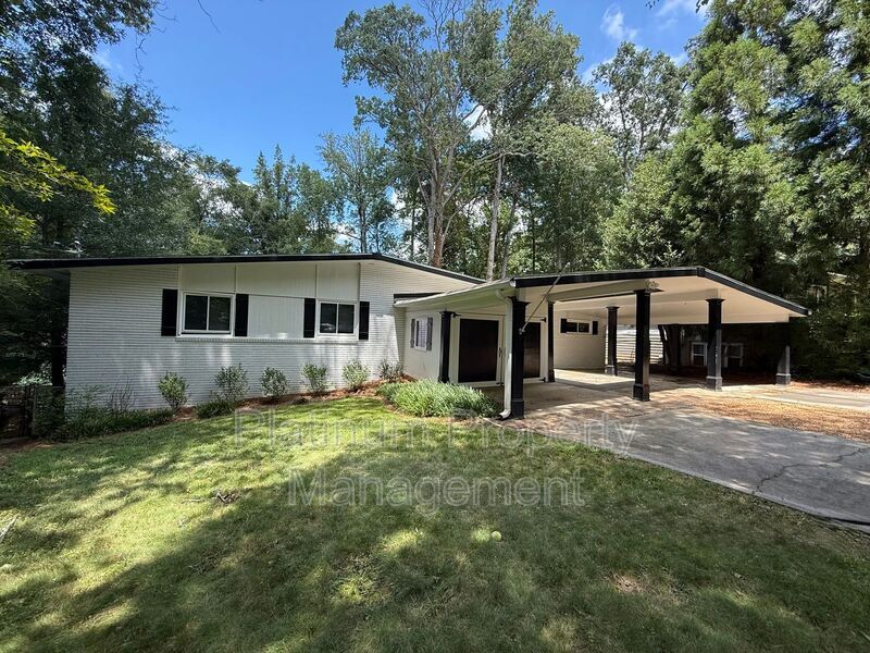 Foto principal - 3828 Donaldson Dr