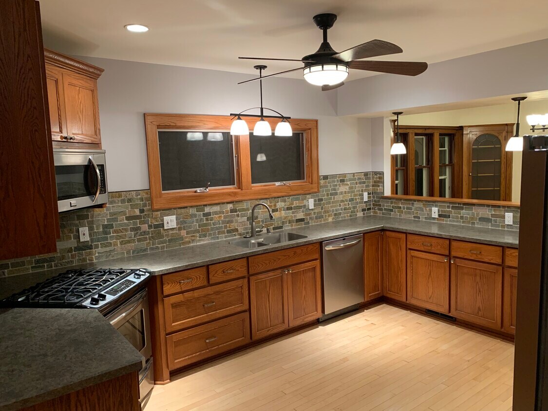 Foto principal - 4464 N Cramer St