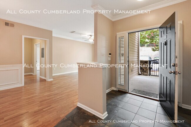 Foto del edificio - VININGS 2B/1BA CONDO IN GATED COMMUNITY!