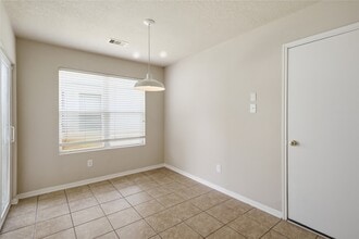 Building Photo - 16882 Accolade Way