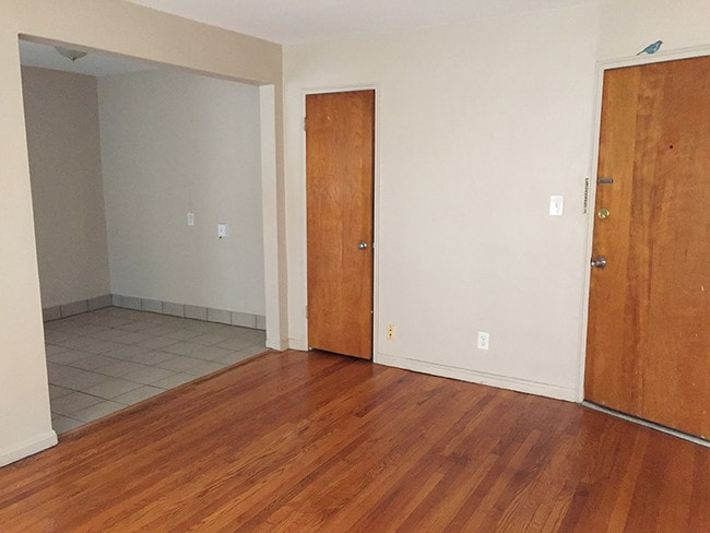 Living room view 2 - 6842 Montgomery Rd