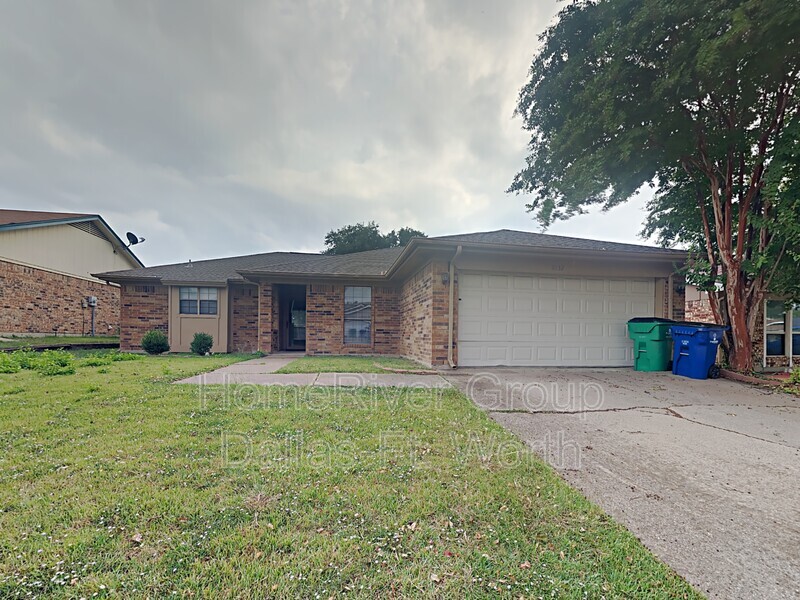 Primary Photo - 6632 Redbud Dr