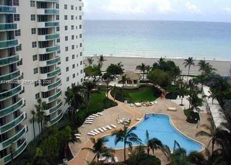 Building Photo - 3000 S Ocean Dr