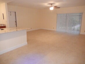Building Photo - 3017 N Oakland Forest Dr