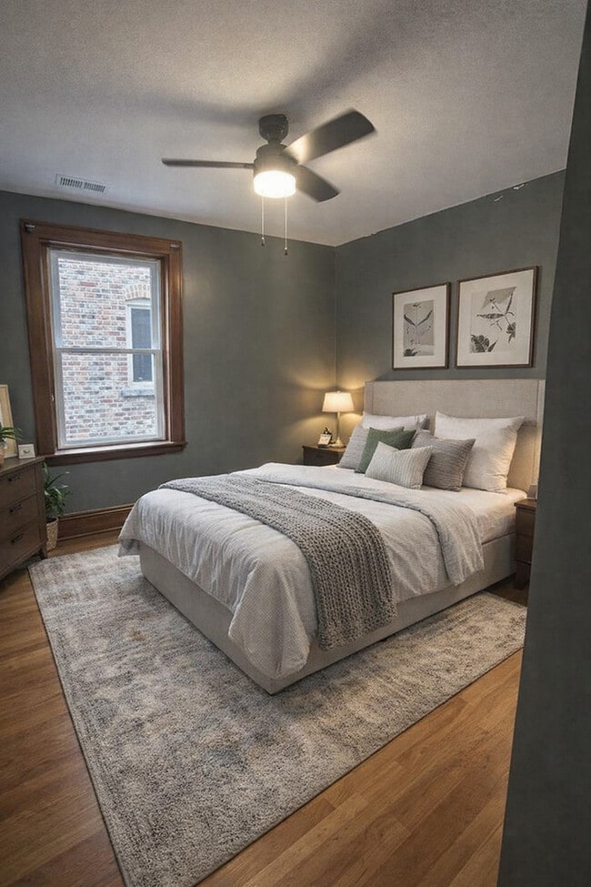 Building Photo - 2231 S 61st Ct