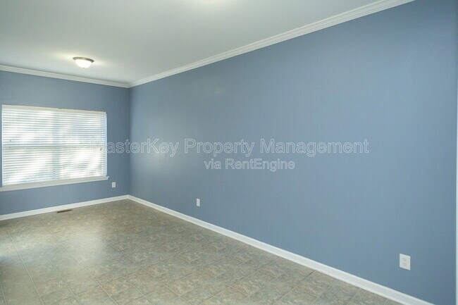 Building Photo - 118 Darley Dale Loop