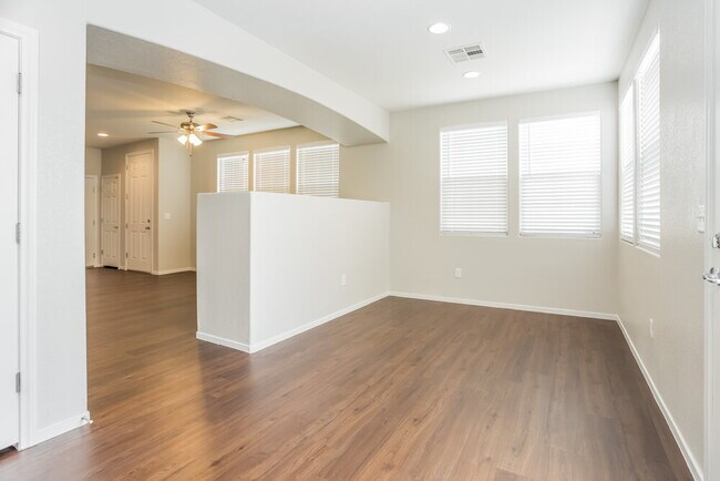 Building Photo - 5293 Brazelton St