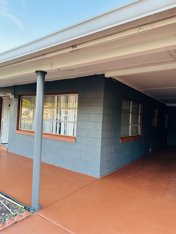Building Photo - 650 W Tropicana Ct