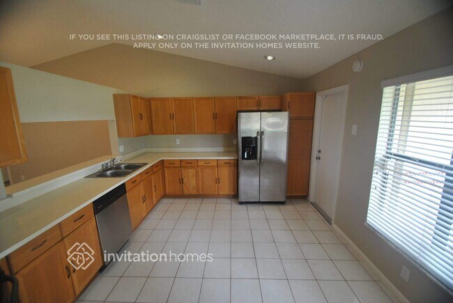 Foto del edificio - 8029 W Country Club Blvd
