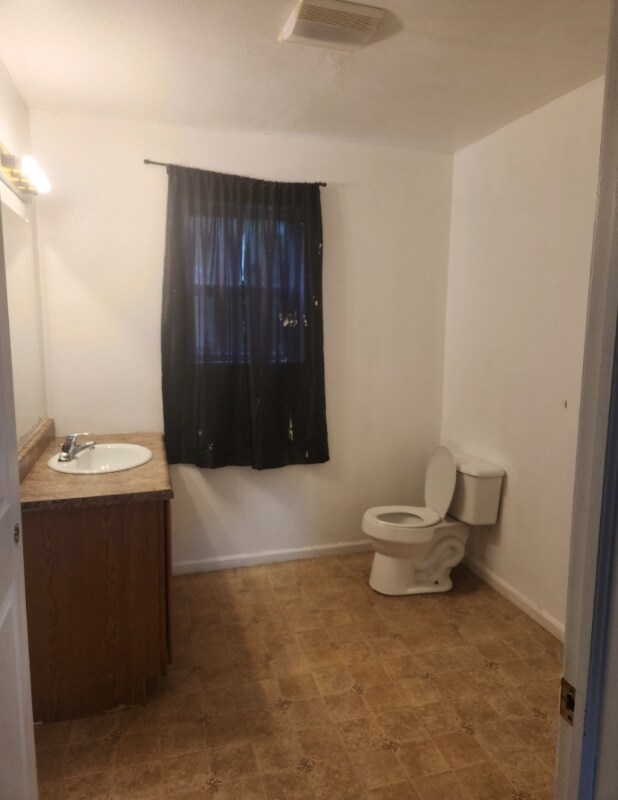 Building Photo - 406 Ingleside Terrace