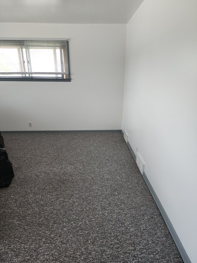 Foto del edificio - 6810 W Morgan Ave