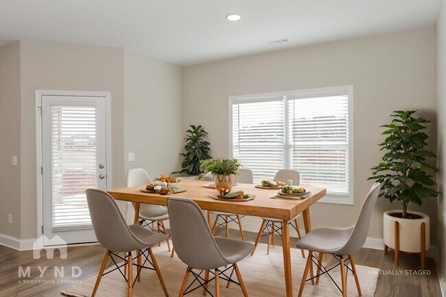 Building Photo - 229 Jerrie Lynn Blvd