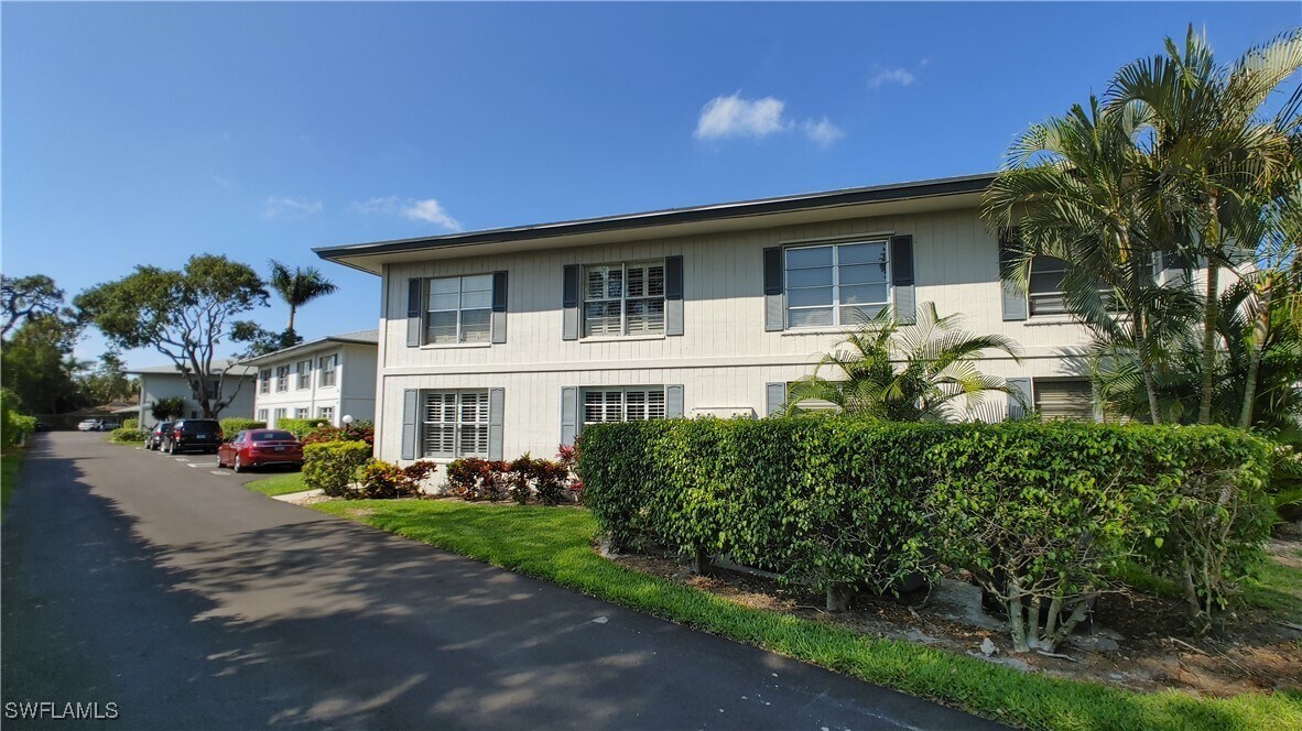 Primary Photo - 3300 Binnacle Dr