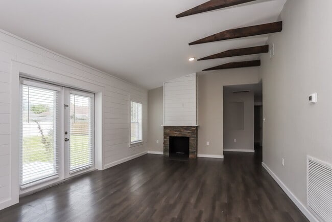 Building Photo - 7035 62nd Way N