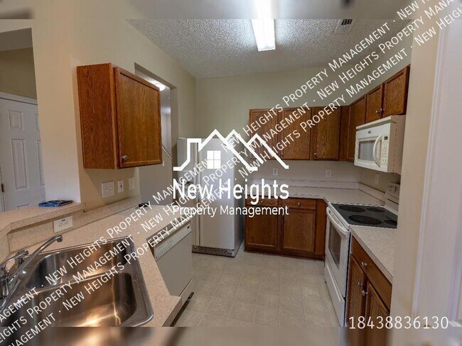 Foto del edificio - 3 Bd Townhouse in Conway!!