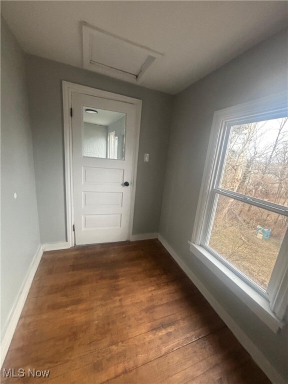 Foto del edificio - 889 Rombach Ave