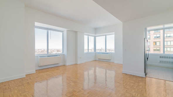 Foto principal - 161 Riverside Blvd