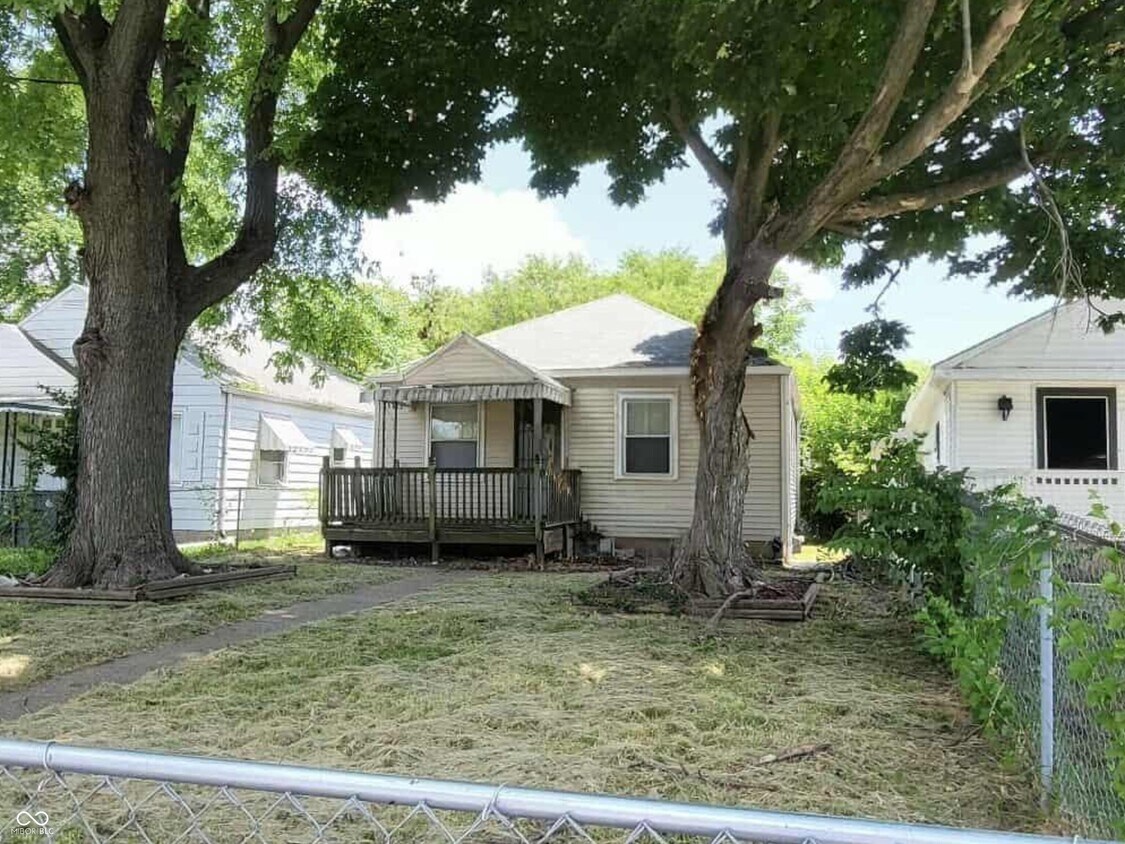 Foto principal - 4505 East 21st St
