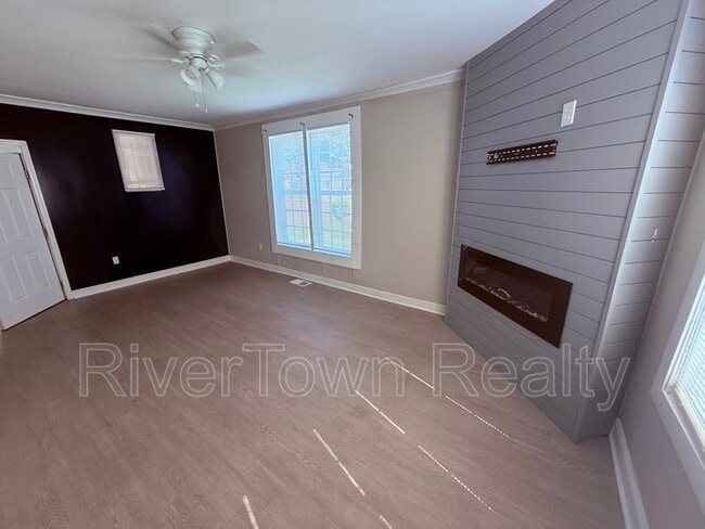 Foto del edificio - 1305 Tutwiler Ave