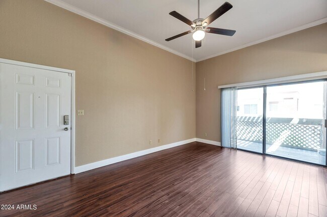 Foto del edificio - 3600 Hayden Rd