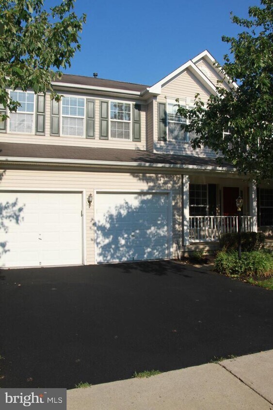 Primary Photo - 8213 Tenbrook Dr