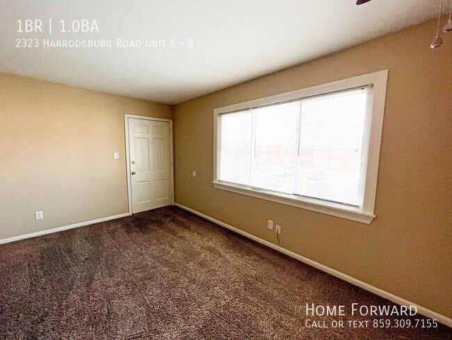 Foto del edificio - 2323 Harrodsburg Rd