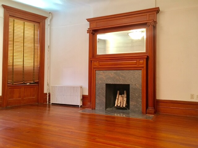 Building Photo - 253 W 102nd St