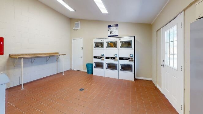 Foto del edificio - 6522 54th Ave N