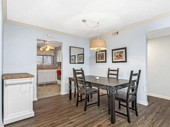 Building Photo - 3284 Heathstead Place