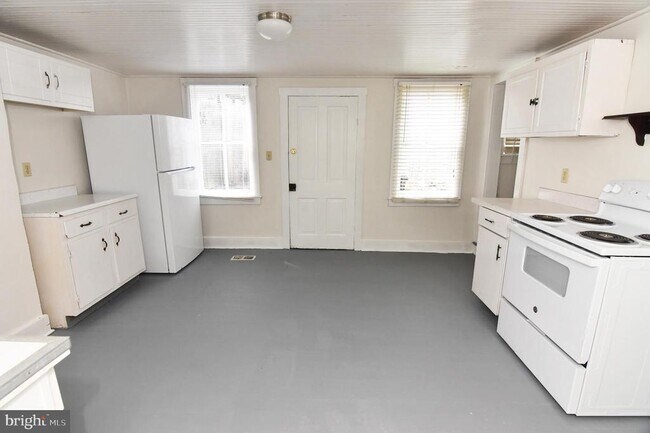 Foto del edificio - 105 E Pall Mall St