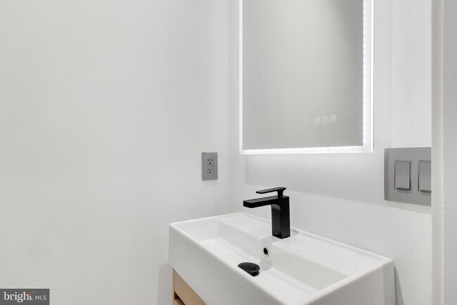 Foto del edificio - 625 S 17th St