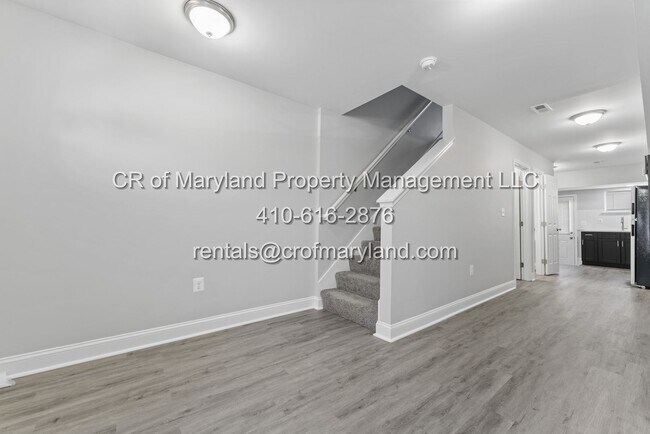 Building Photo - WAITLIST APPLICATIONS ONLY