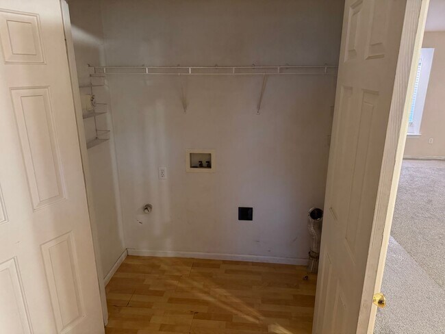 Foto del edificio - Great Single level home!