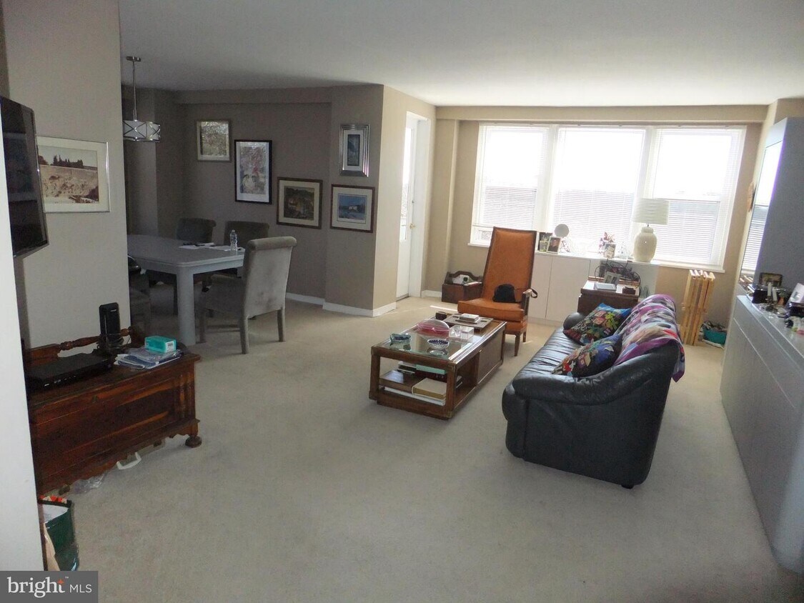 1600 Hagys Ford Rd Unit 7V, Narberth, PA 19072 Room for Rent in