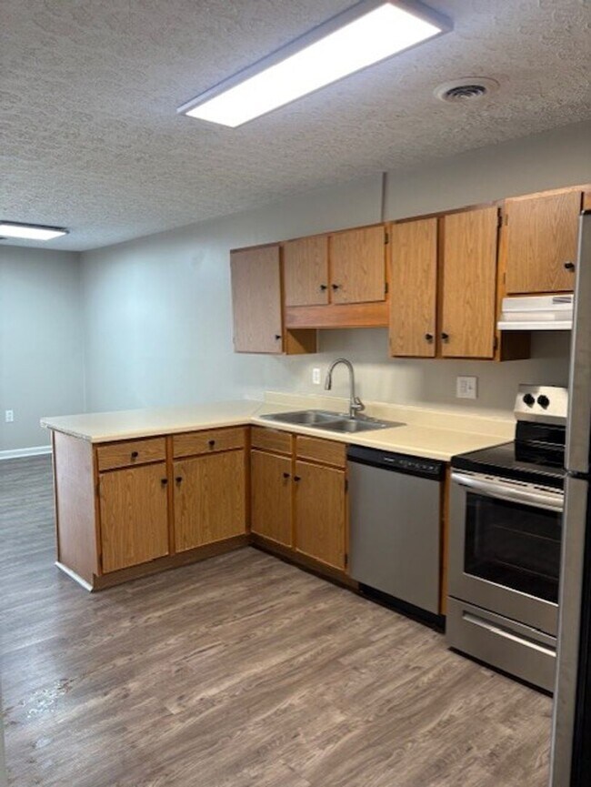 Foto del edificio - Sinking Creek Apartments