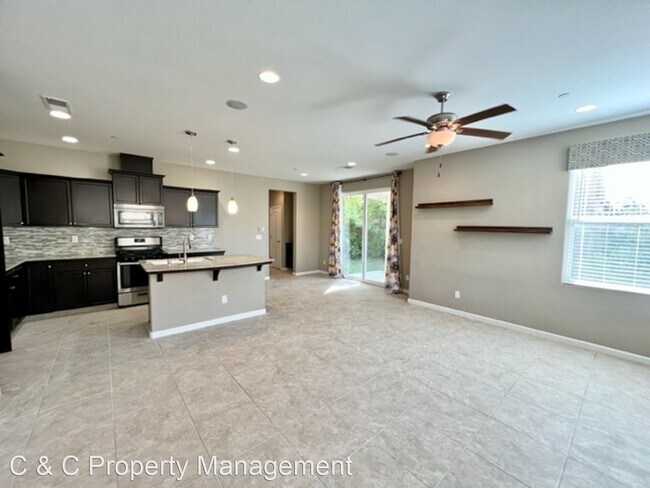 Building Photo - 2 br, 2.5 bath House - 2073 E Christensen Dr.
