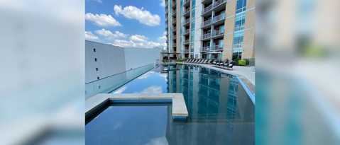Building Photo - 214 Barton Springs Rd