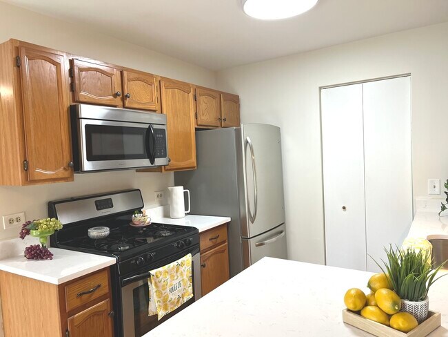 Foto del edificio - 652 Mallard Ct