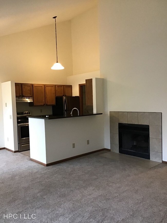 Building Photo - 7662 Carrington Dr