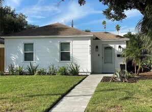 Building Photo - 4133 3rd Ave N