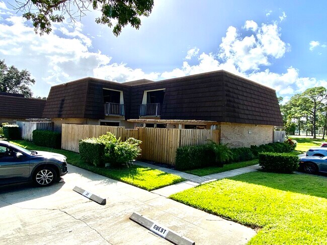 Foto del edificio - 1116 11th Ln