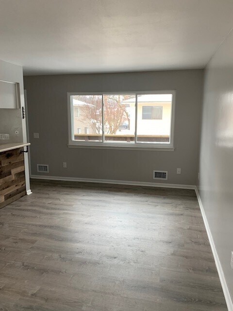 Foto del edificio - 277 E Linden Ave