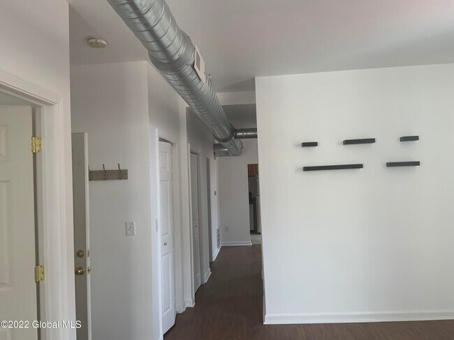 Building Photo - 451 Fulton St