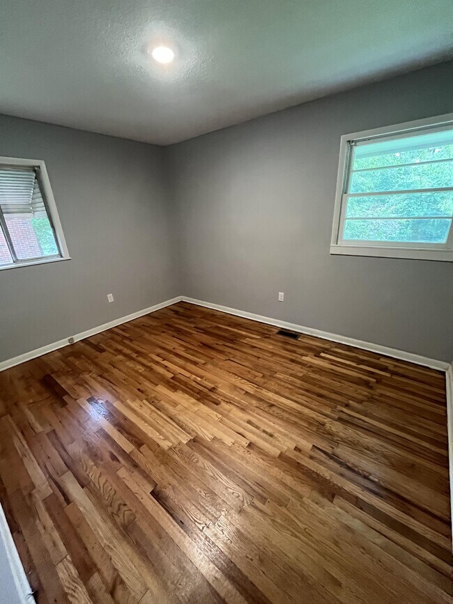 Foto del edificio - 122 S-24-740